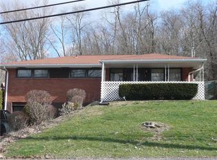 921 Forsythe Rd, Carnegie, PA 15106