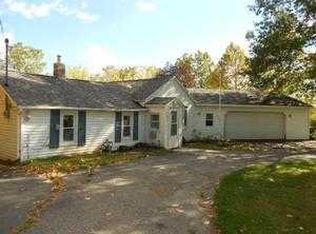 4674 Wakefield Ave NE, Comstock Park, MI 49321