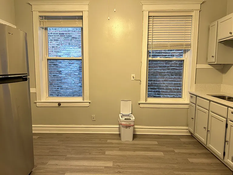 3402 S Morgan St #2R — Photo 3