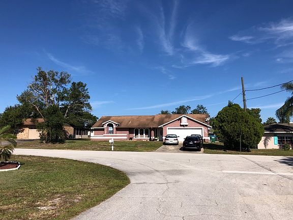 4th image of 1850 Amero Ave
