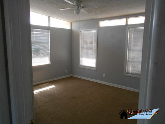 2nd image of 5802 Lucille Dr