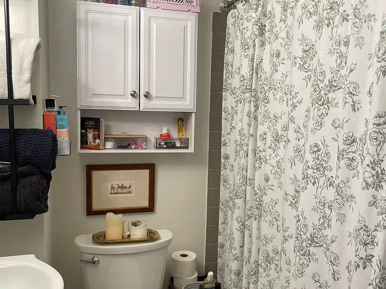 1611 Grand St NE #2 — Photo 7