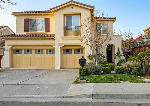 41740 Vaquero Ct Photo 1
