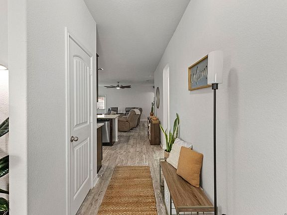 3rd image of 6023 Akin Quay