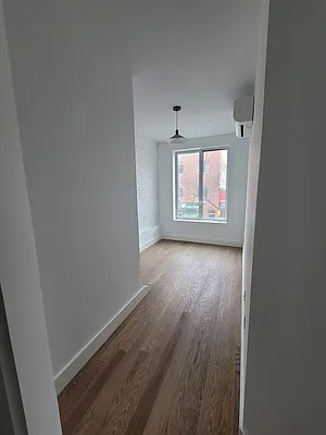Rented by PL Realty | media 6