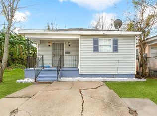 9012 Oleander St, New Orleans, LA 70118