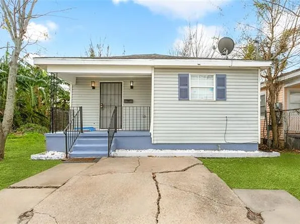 9012 Oleander St, New Orleans, LA 70118