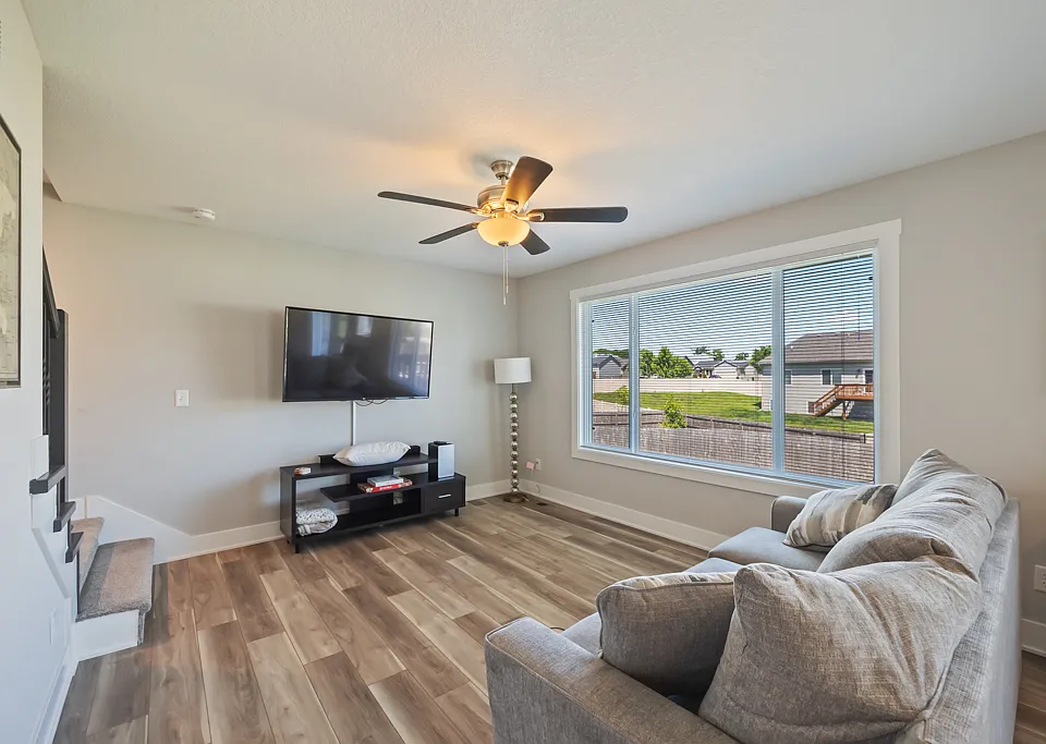 2382 Shadow Creek Cir