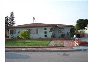 5th image of 1223 E Louisa Ave