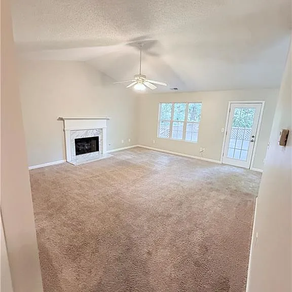 324 Amelia Garden Way — Photo 10