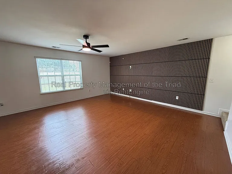 1759 Waverley Oak Dr — Photo 2