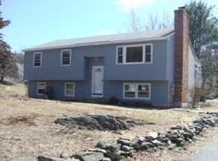 3 Ridgemont Dr, Londonderry, NH 03053