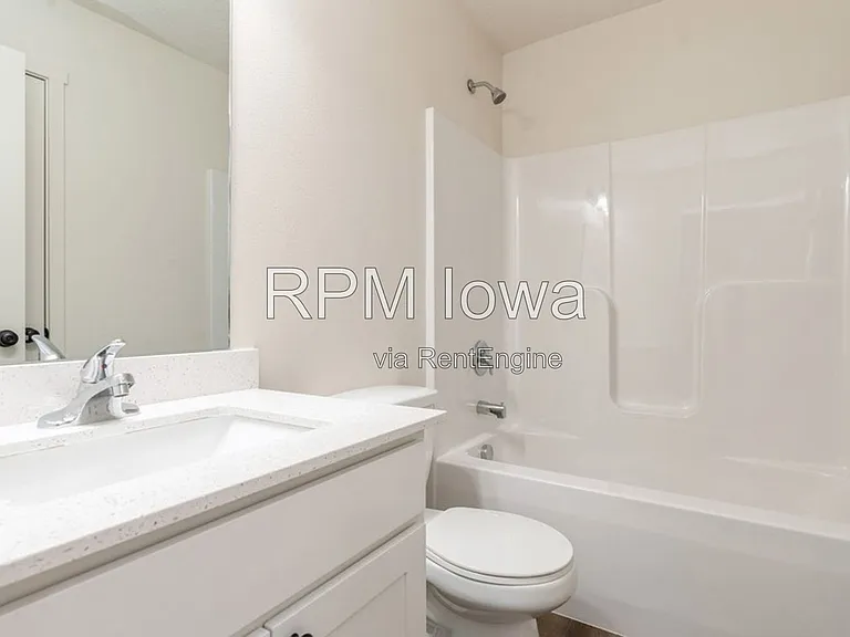 2830 20th St SW — Photo 13