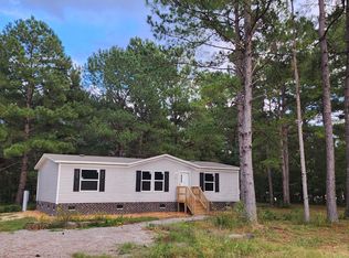 982 Tiger Loop, Saint Stephen, SC 29479