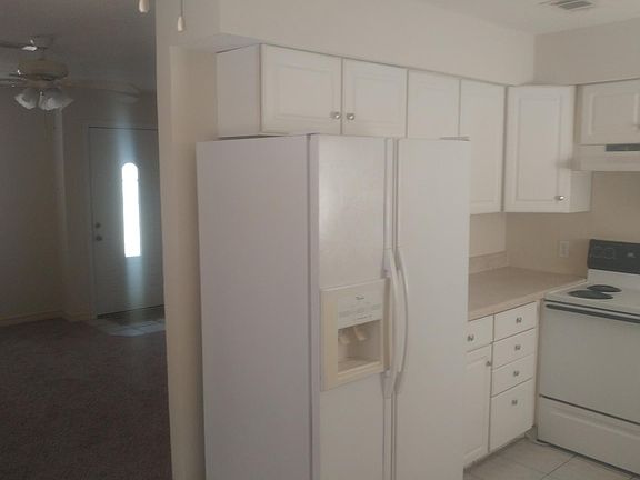 4th image of 408 Shadow Lawn Ct