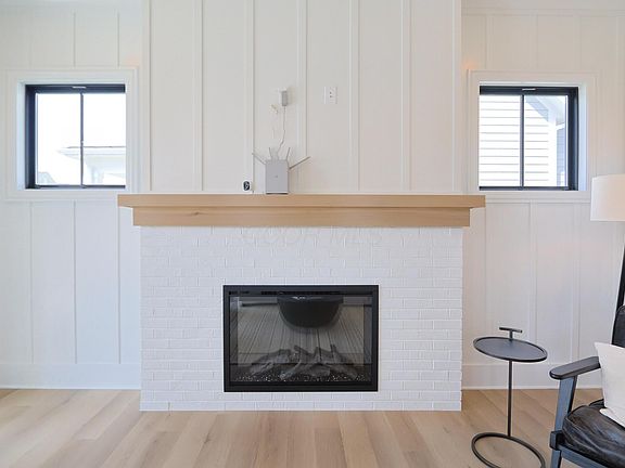 5th image of 5129 Maple Ct