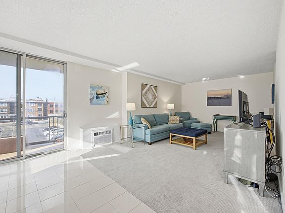 5th image of 4800 Boardwalk APT 209