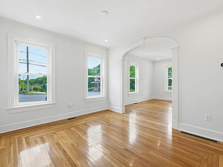 106 Dean Ave #1 — Photo 6
