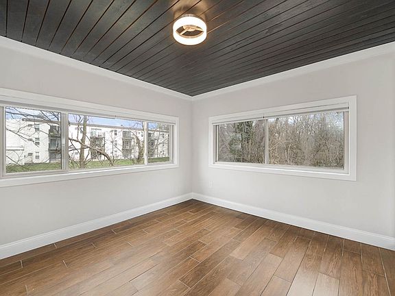 4th image of 5912 Wyatt Ave