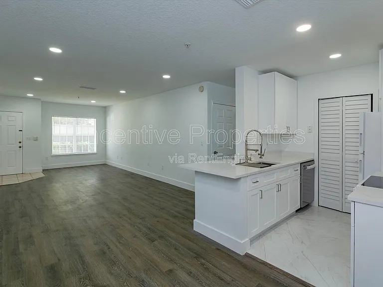 4352 S Kirkman Rd #1213 — Photo 25