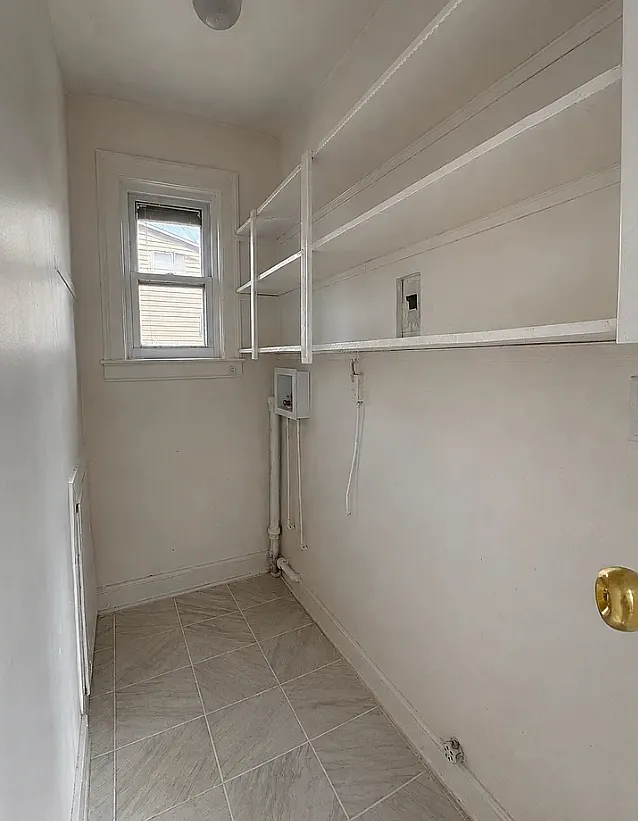4 bed, $2,550 — Photo 3