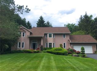 5 White Briar, Pittsford, NY 14534