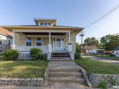 802 12th Ave S, Clinton, IA, 52732