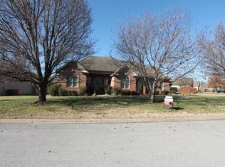 334 Irish Cir, Hopkinsville, KY 42240