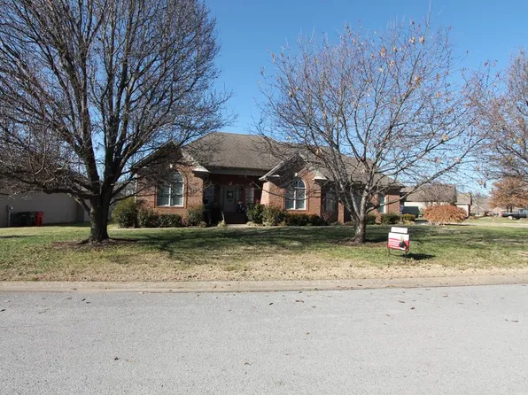 334 Irish Cir, Hopkinsville, KY 42240
