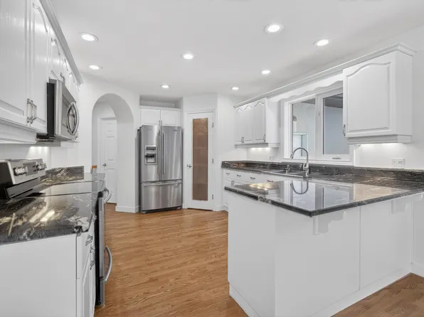 19 Country Ln, Stony Plain, AB T7Z 2L1