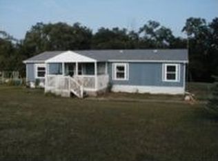 2724 Osage Rd, Perry, KS 66073