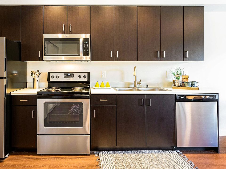 Wellstone Apartments 12535 Bridgeport Way SW Lakewood WA Zillow