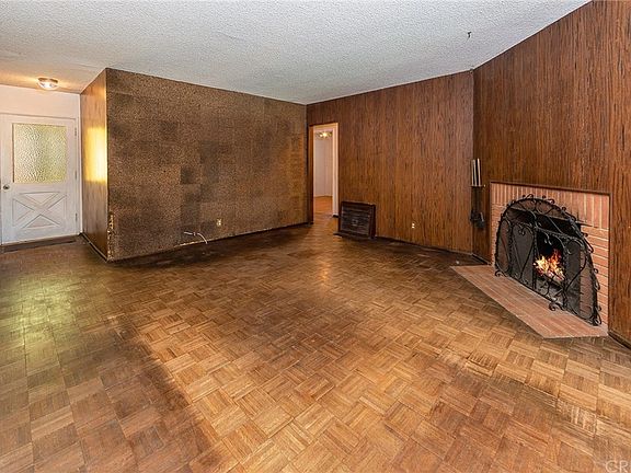 5th image of 13817 Bromont Ave