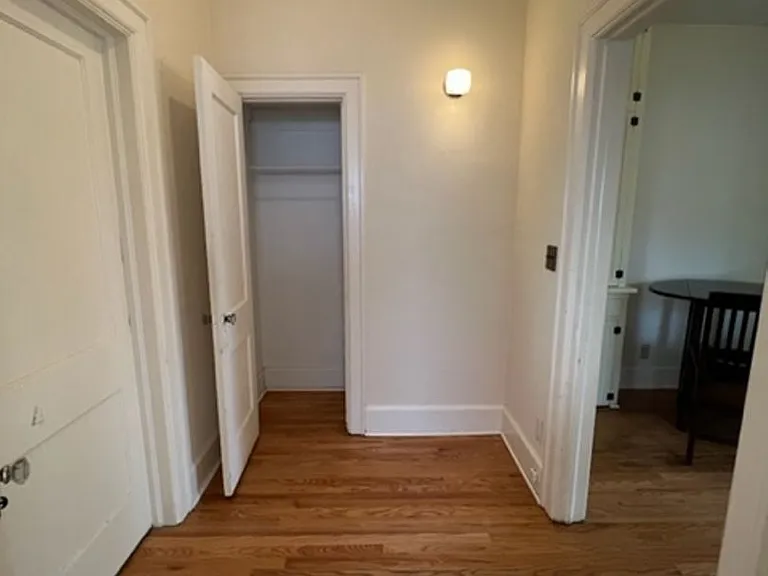 300 S Barker Ave — Photo 6