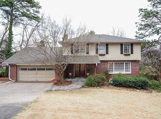 629 Lexington Rd, Vestavia Hills, AL 35216