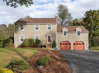 299 Case Rd, Winthrop, ME 04364