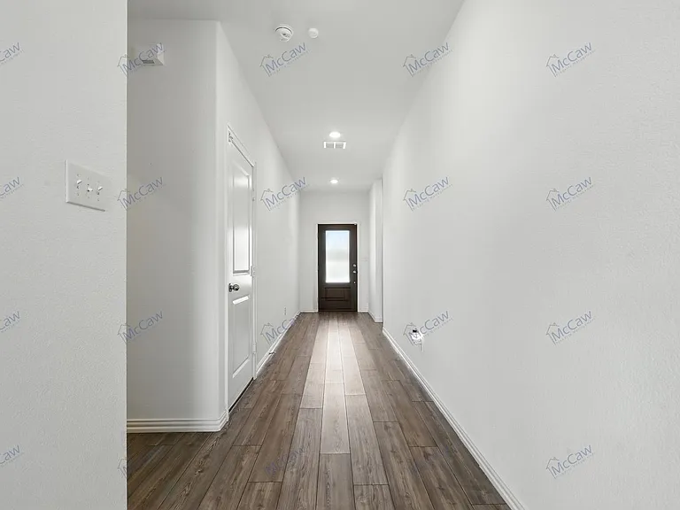 6924 Waterloo Ln — Photo 3