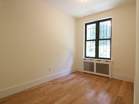 4th image of 303 W 76th St APT 1A
