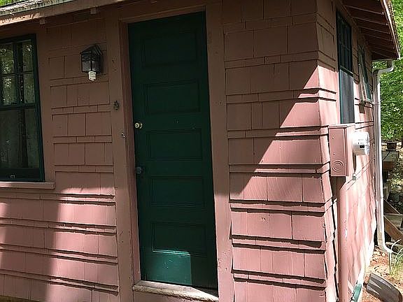 Guest house w kitchenette