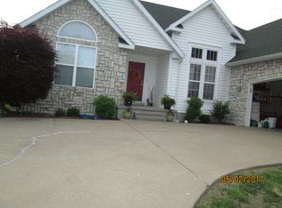 1229 Eastern Valley Rd, Bessemer, AL 35020