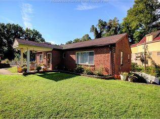 1705 Dudley Dr, Charleston, WV 25311