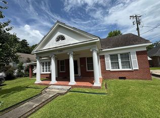 122 Bank Ave, New Iberia, LA 70560