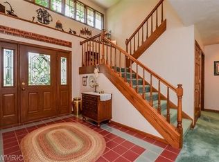 198 Woodlark Ct, Holland, MI 49424