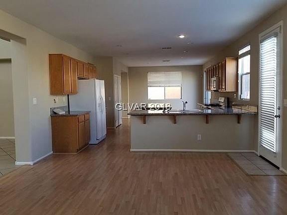 3rd image of 9904 Shadymill Ave