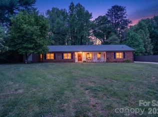 7142 Little Mountain Rd, Sherrills Ford, NC 28673