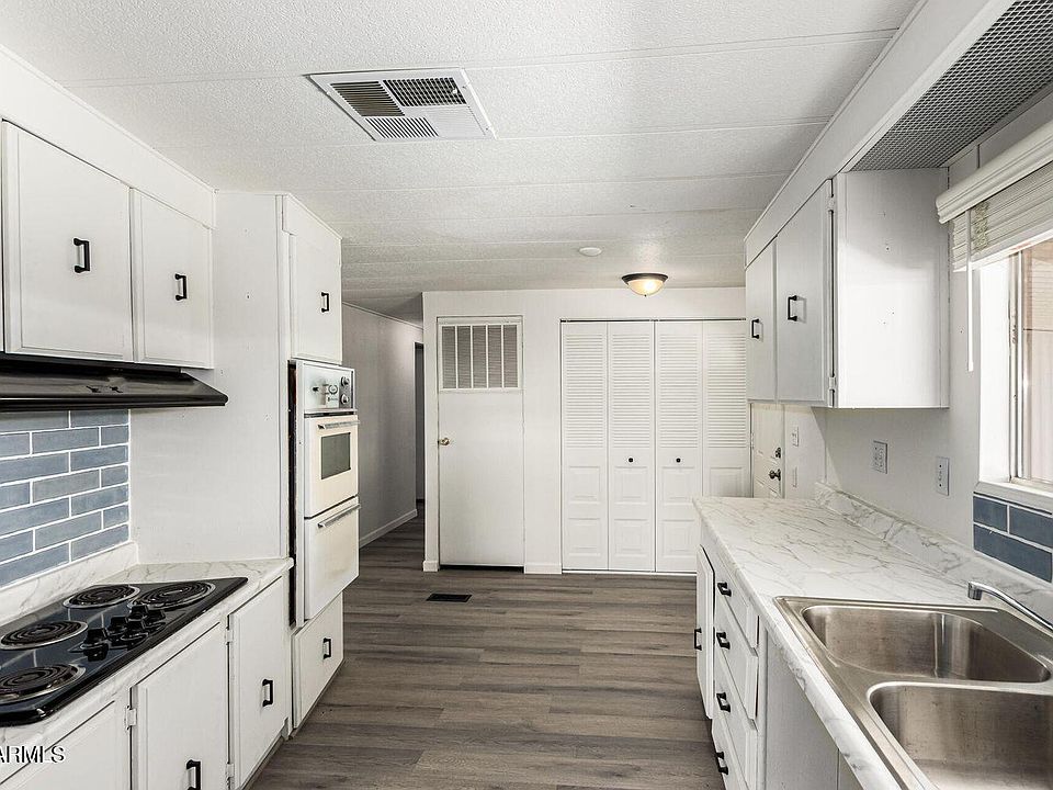 2nd image of 3160 E MAIN Street #36