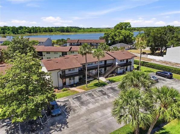 900 Avenue Z SE APT A1, Winter Haven, FL 33880
