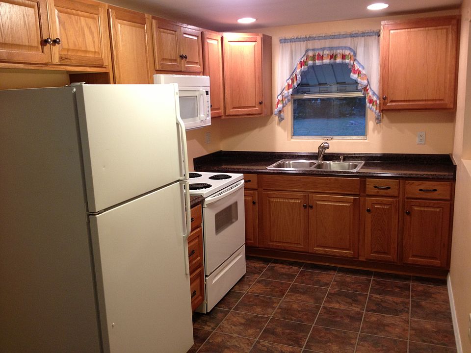 1st image of 8516 N 47th St
