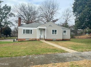 1613 Belmeade Dr, Kingsport, TN 37664