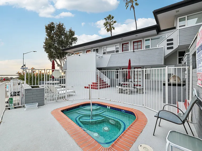 2613 Mission Blvd #8 — Photo 78